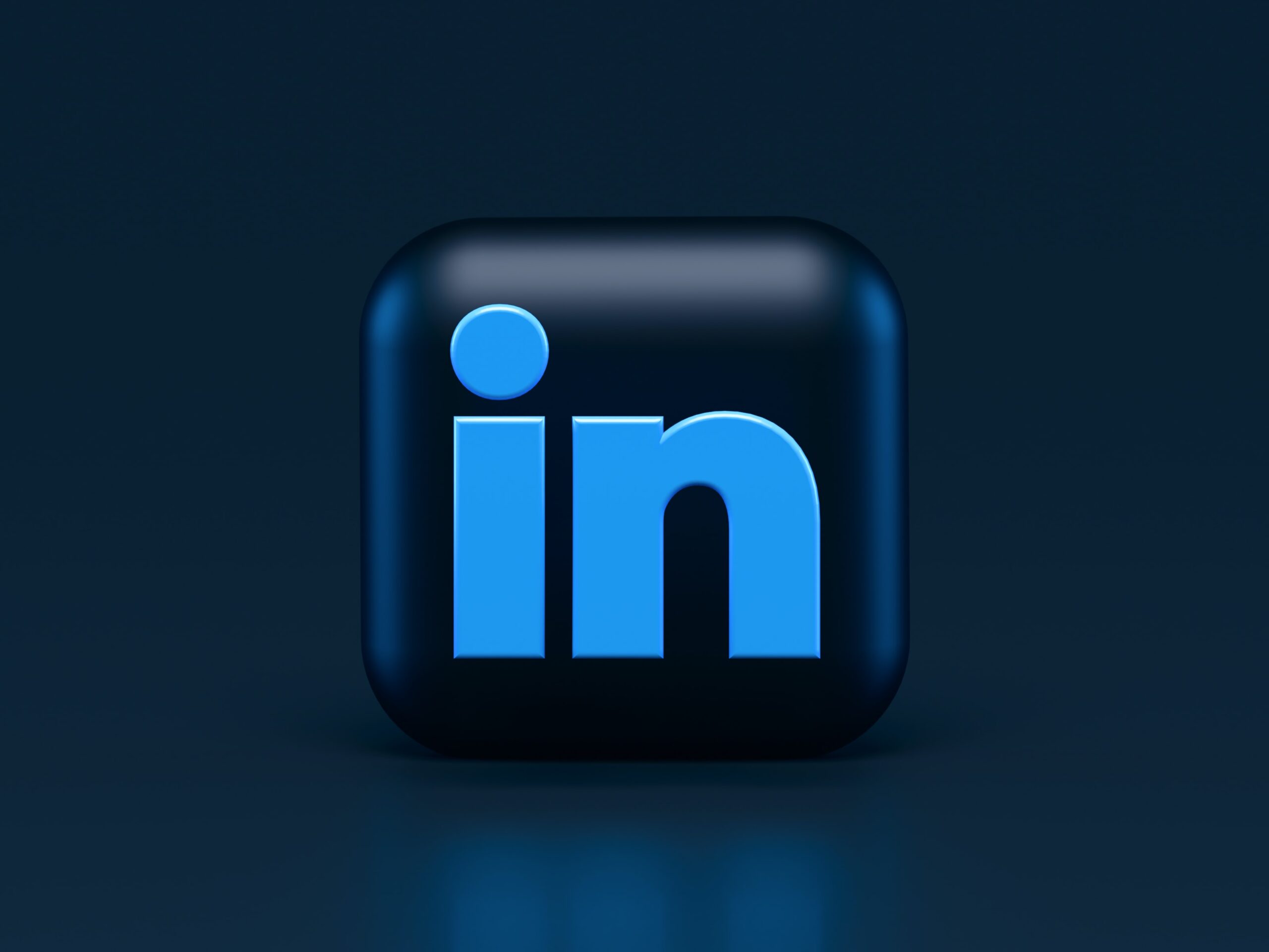 How to get leads from Linkedin ?